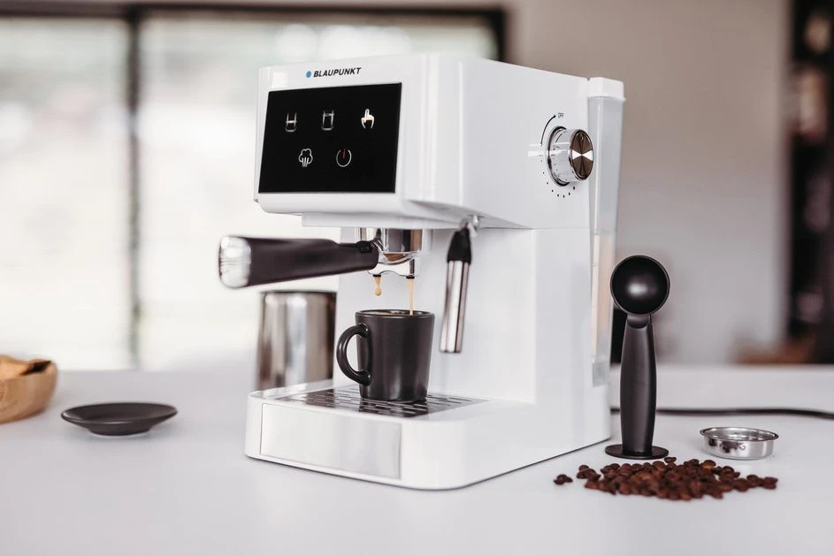 Blaupunkt CMP501 Espresso Kavos aparatas, 950W