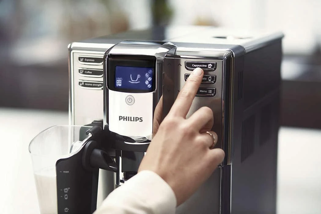 Kavos aparatas Philips Espresso EP5335/10 Su pieno plakikliu, Automatinis, Nerūdijantis plienas / juodas