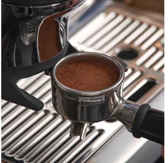 Sage The Barista Express Impress Pusiau automatinis Espresso Kavos aparatas 2 L
