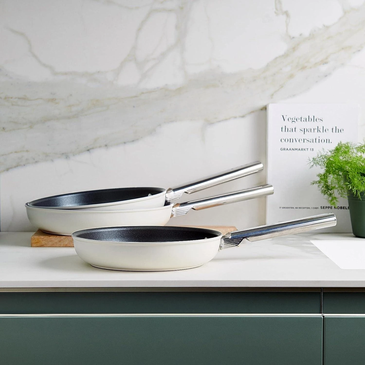 Keptuvė Smeg CKFF2401CRM