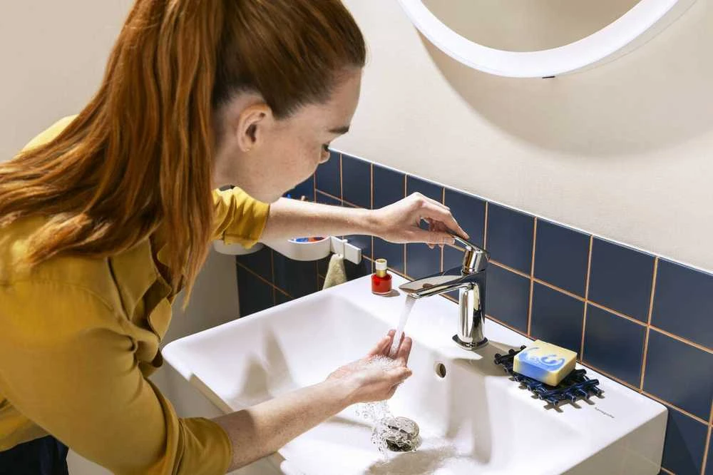 Hansgrohe izlietnes maisītājs Logis 100, ar push-open, hroms