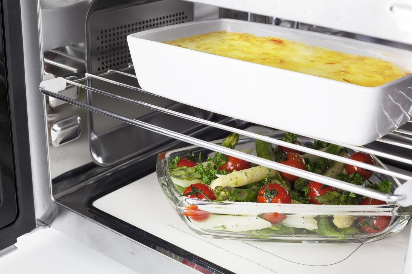 Mikrobangų krosnelė Caso | Microwave orkaitė | MG 20 | Free standing | 20 L | 800 W | Grilis | Juodas