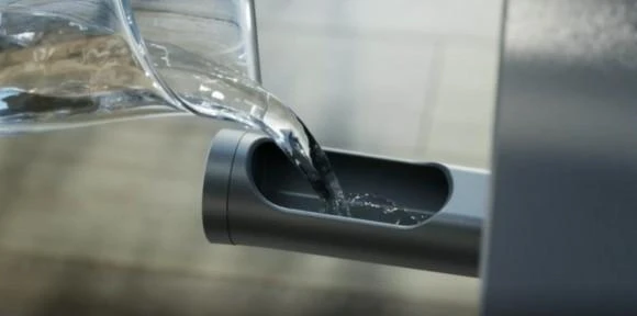 Įm.72 litrų garinė juodos spalvos orkaitė Electrolux EOC8P39WZ
