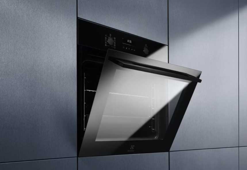 Orkaitė Electrolux KOFDP46BK