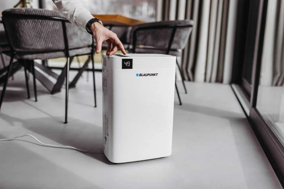 Sausintuvas Blaupunkt ADH601 dehumidifier 2.5 L 48 dB 245 W Baltas