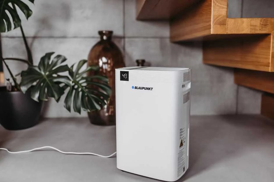 Sausintuvas Blaupunkt ADH601 dehumidifier 2.5 L 48 dB 245 W Baltas