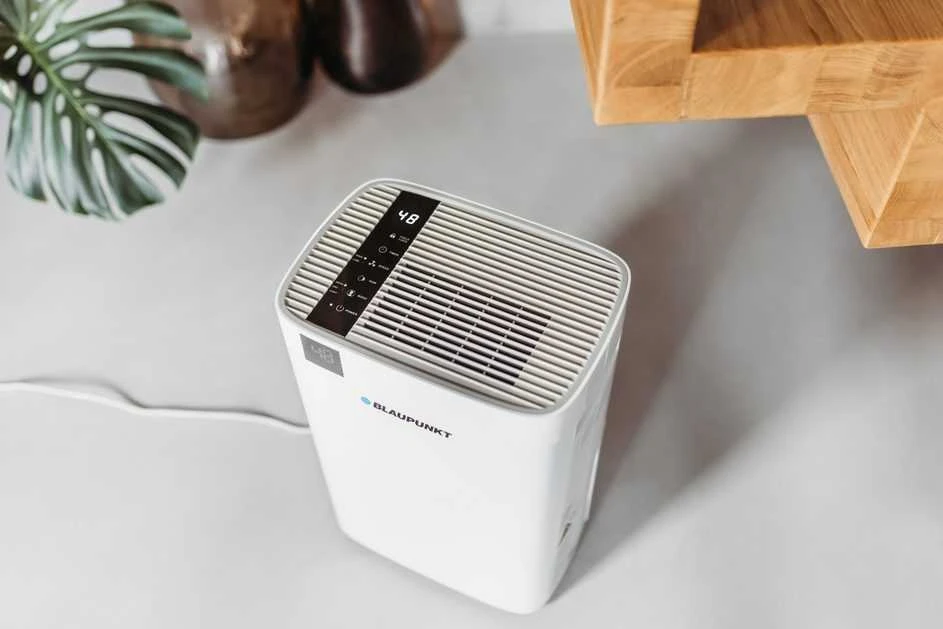 Sausintuvas Blaupunkt ADH601 dehumidifier 2.5 L 48 dB 245 W Baltas