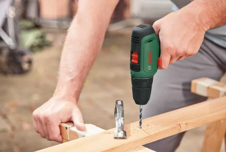 Rinkinys Bosch Easydrill 1200 + 63-vnt., 06039D300B