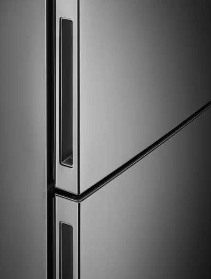 Šaldytuvas Electrolux LNC7ME32X3