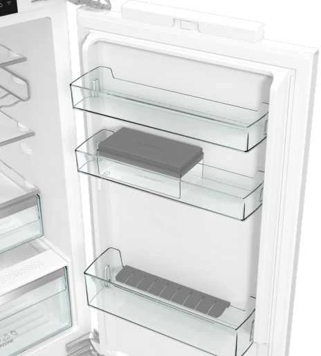 Gorenje šaldytuvas | NRKI517E82WF | Energijos vartojimo efektyvumo klasė E | Įmontuotas | Kombinuotas | Aukštis 177,2 cm | No Frost sistema | Šaldytuvo grynoji talpa 176 L | Šaldiklio grynoji talpa 76 L | Rodyti | 35 dB | Baltas