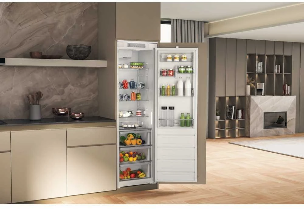 Whirlpool Šaldytuvas | WHSD18A013D1 | Energy efficiency class E | Built-in | Larder | Height 177 cm | Šaldytuvas net capacity 306 L | Ekranas | 30 dB | Nerūdijantis plienas