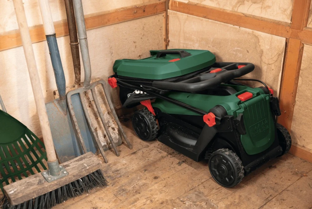 Akumuliatorinė vejapjovė Bosch Rotak 8V-32, 1 x 4Ah
