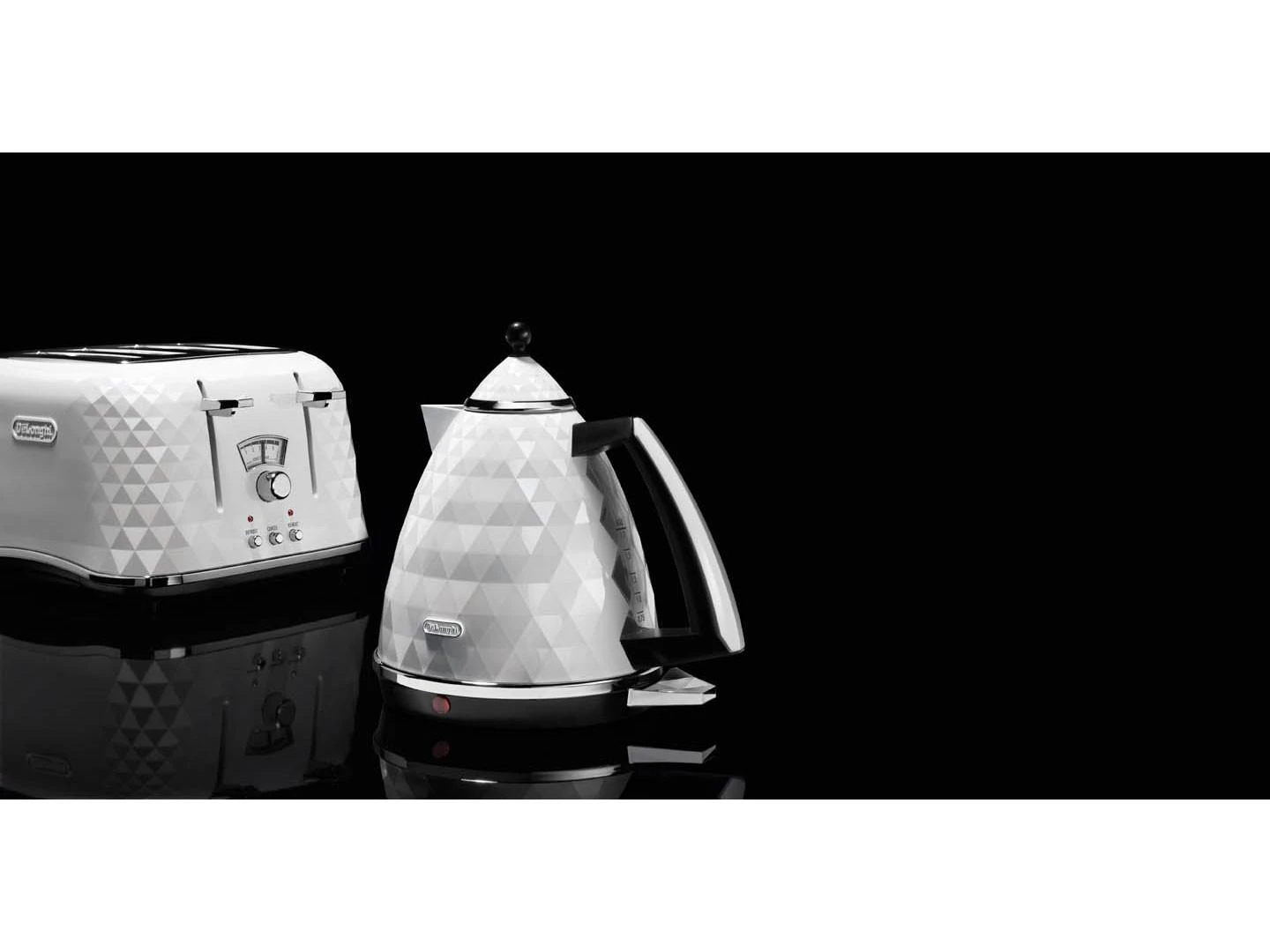 DELONGHI Virdulys KBJ2001W Baltas 1,7L 2000W