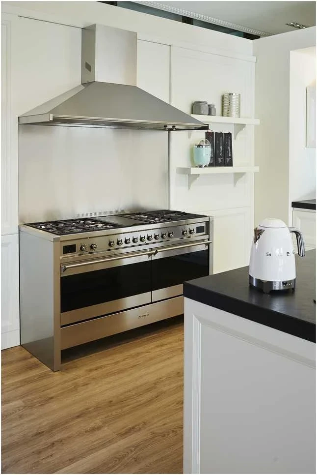 Virdulys Smeg KLF04WHEU 1.7 L, 2400 W, Baltas