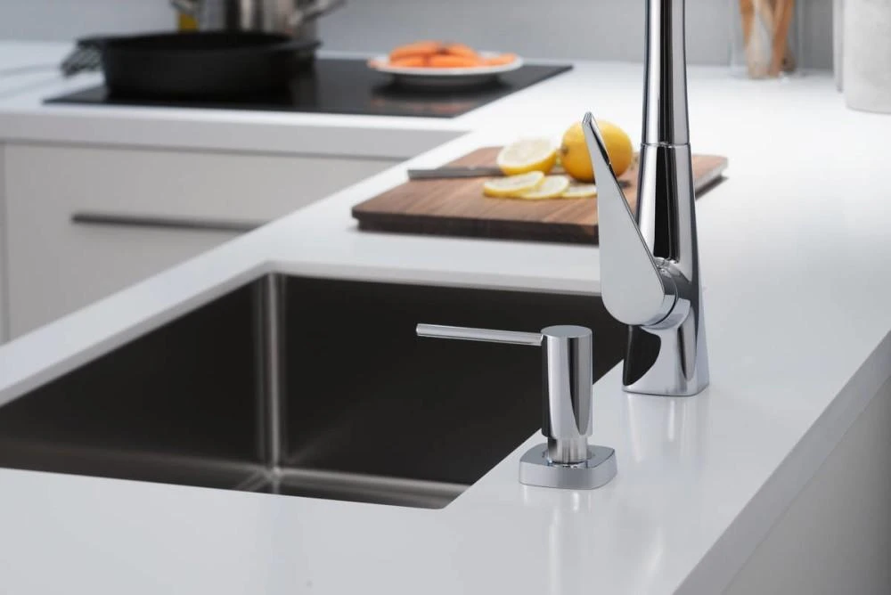 Virtuvinis maišytuvas su ištraukiama žarna Hansgrohe Metris Select M71 73802800
