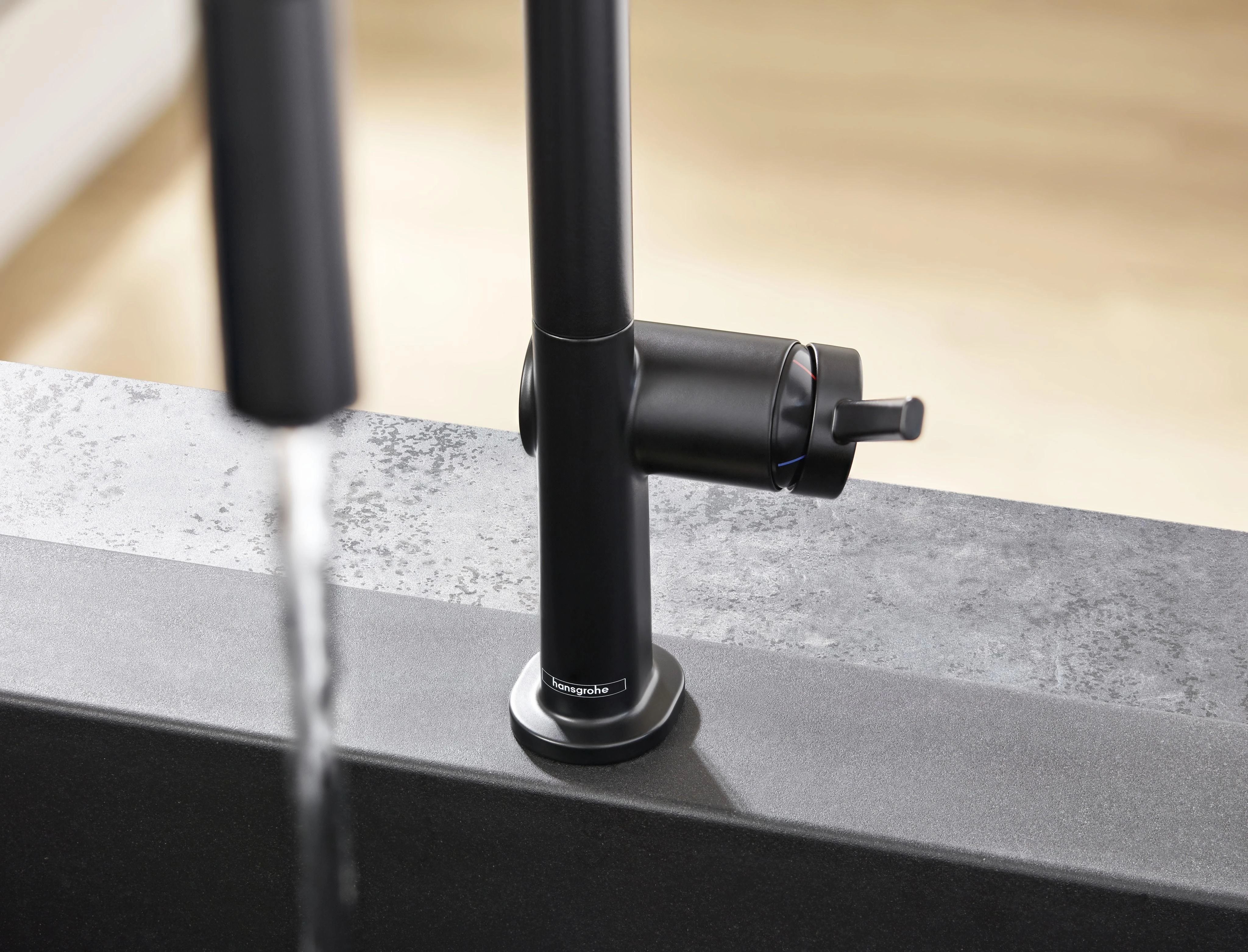 Virtuvinis maišytuvas su ištraukiama žarna Hansgrohe Talis M54 72801670 (juodas matinis)