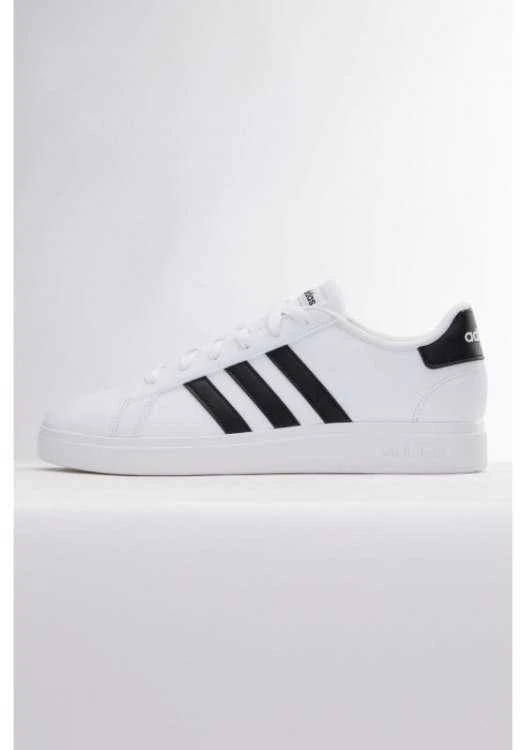 Adidas bateliai