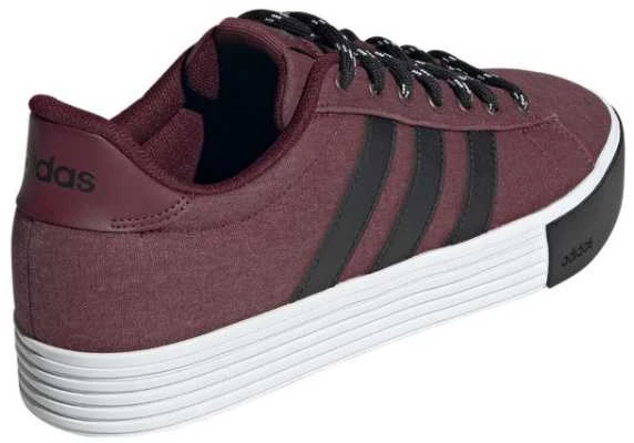 Adidas bateliai