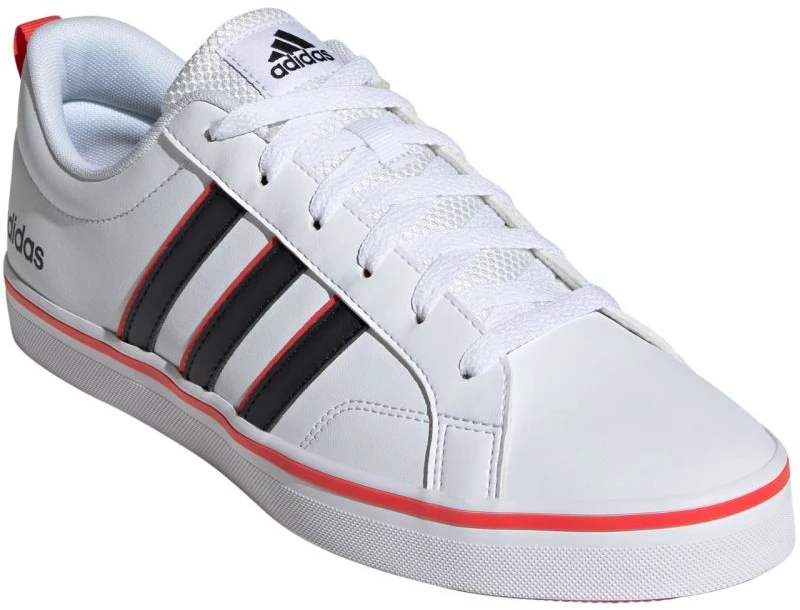 Adidas bateliai