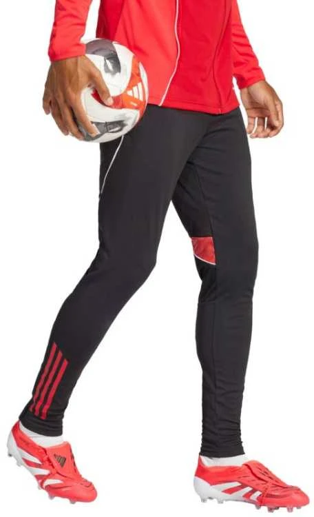 Adidas kelnės