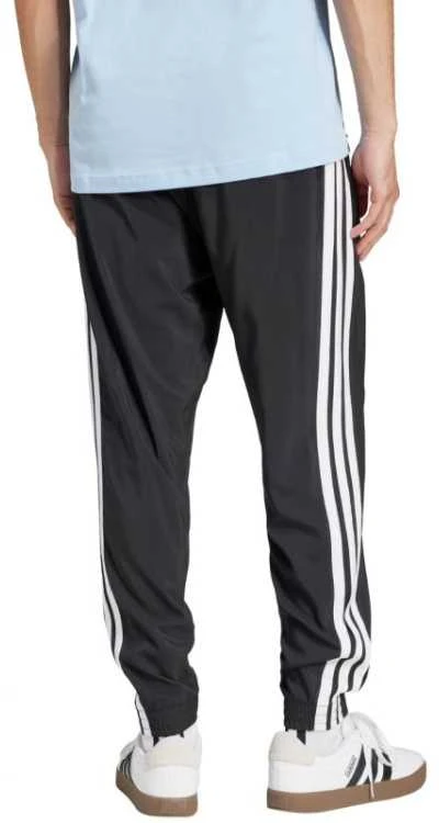 Adidas kelnės