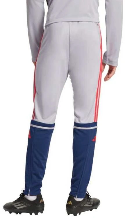 Adidas kelnės