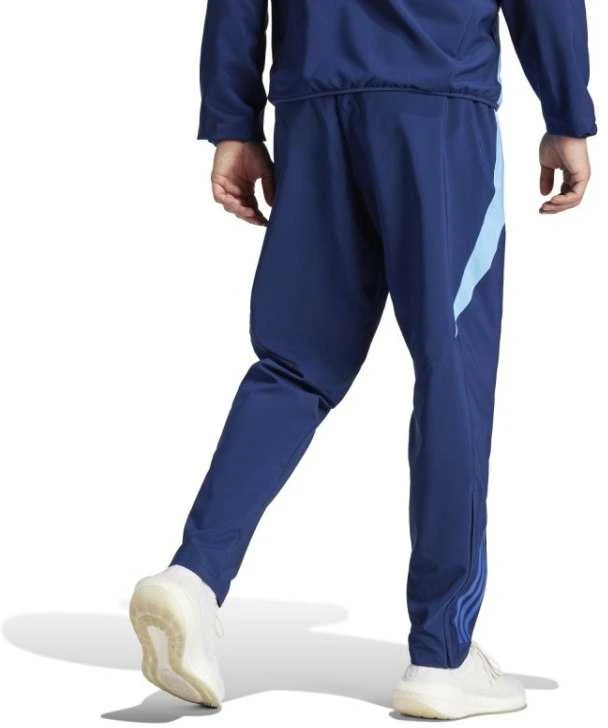 Adidas kelnės