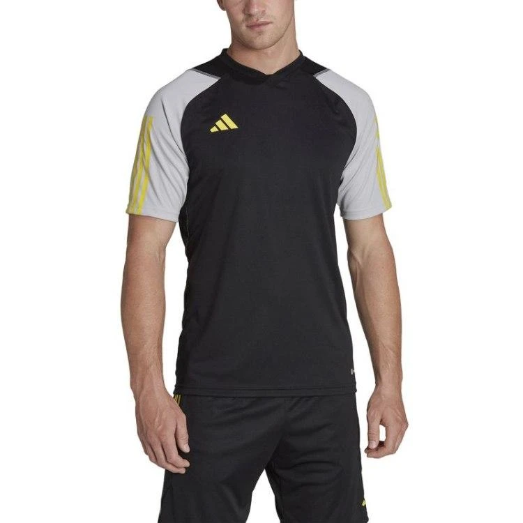 Adidas marškinėliai