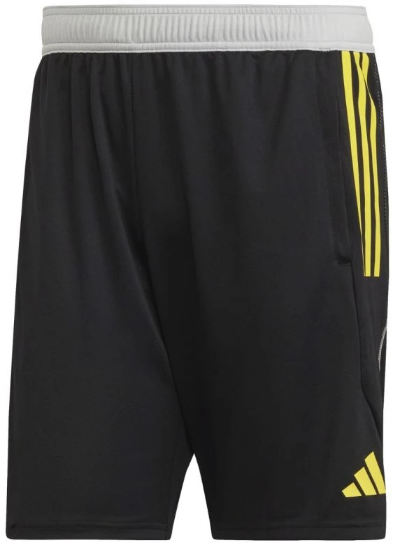 Adidas šortai