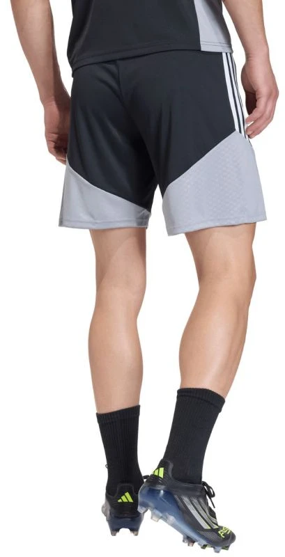 Adidas šortai