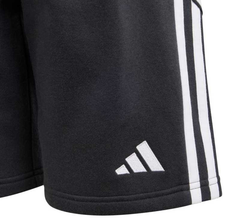 Adidas šortai