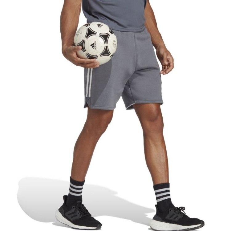 Adidas šortai