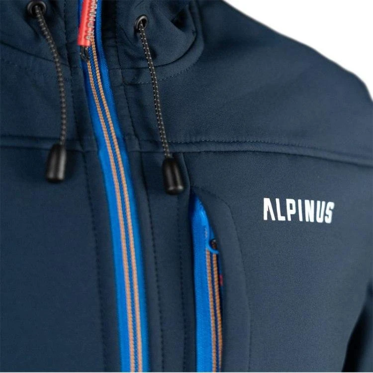 Alpinus striukė
