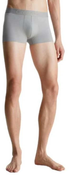 Calvin Klein trumpikės