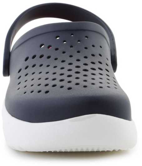 Crocs bateliai