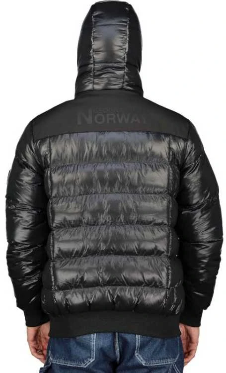 Geographical Norway striukė