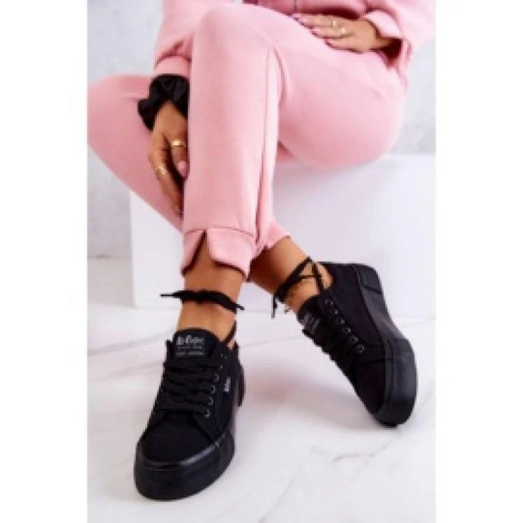 Lee Cooper bateliai