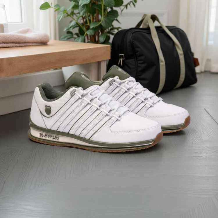 K-Swiss bateliai