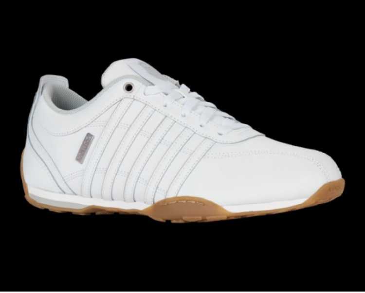 K-Swiss bateliai