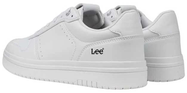 Lee bateliai