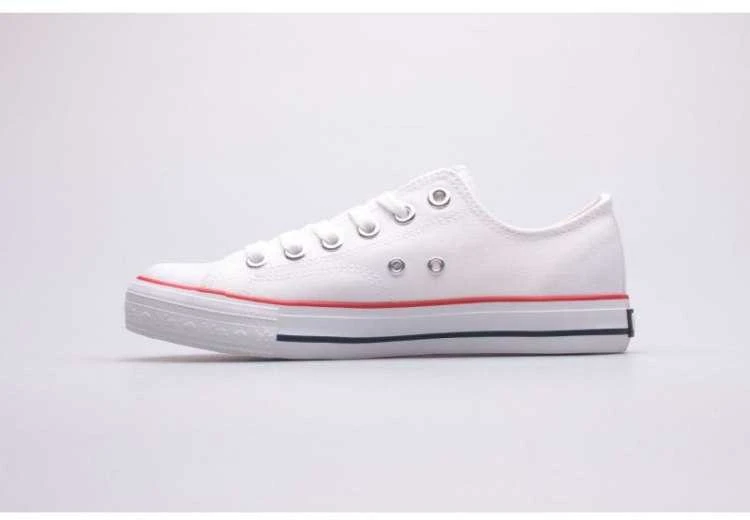 Lee Cooper bateliai