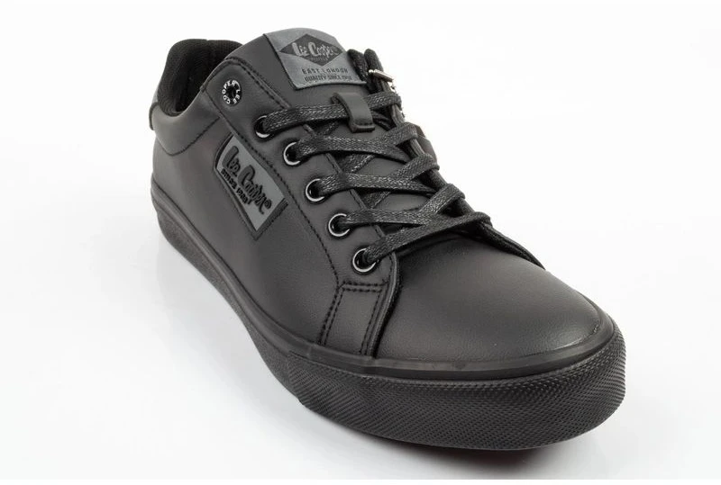 Lee Cooper bateliai