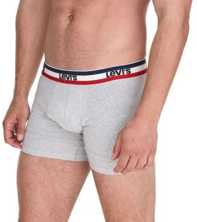 Levis trumpikės