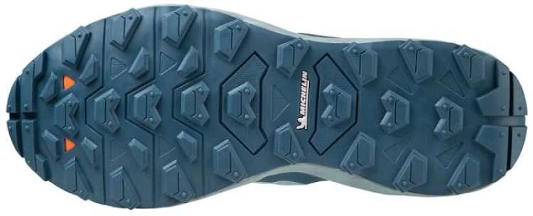 Mizuno bateliai