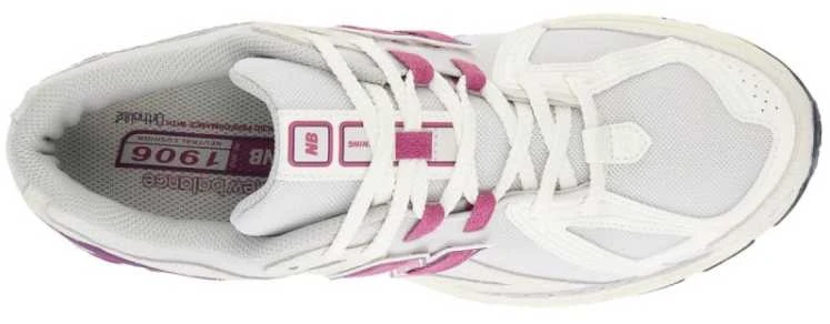 New Balance bateliai
