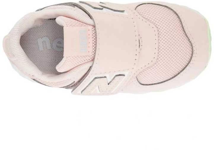 New Balance bateliai
