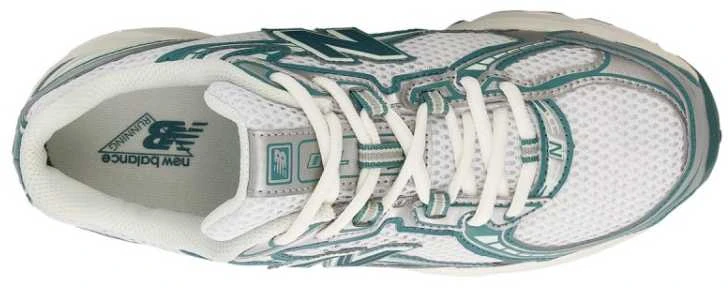 New Balance bateliai