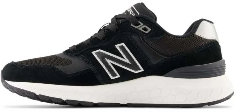 New Balance bateliai