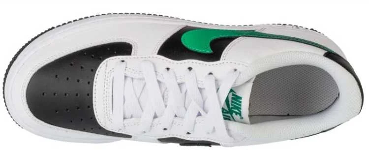 Nike bateliai