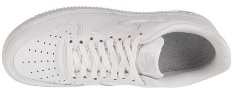 Nike bateliai